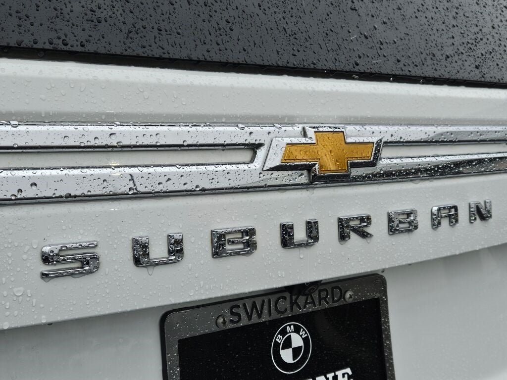 2022 Chevrolet Suburban LS
